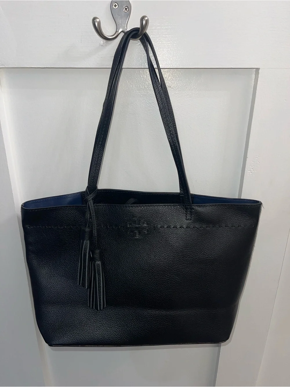 TORY BURCH McGraw Leather Logo Tote Bag Women Black With Tassel Genuine. READ!